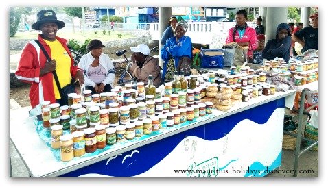 Le Marché de Port Mathurin